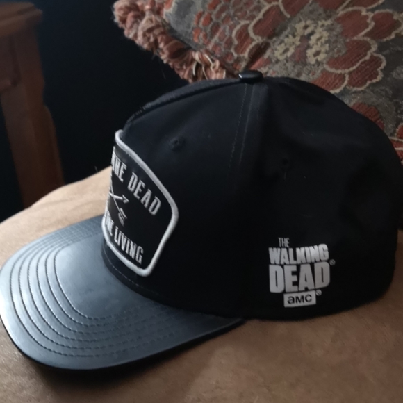 Hat - Picture 7 of 7